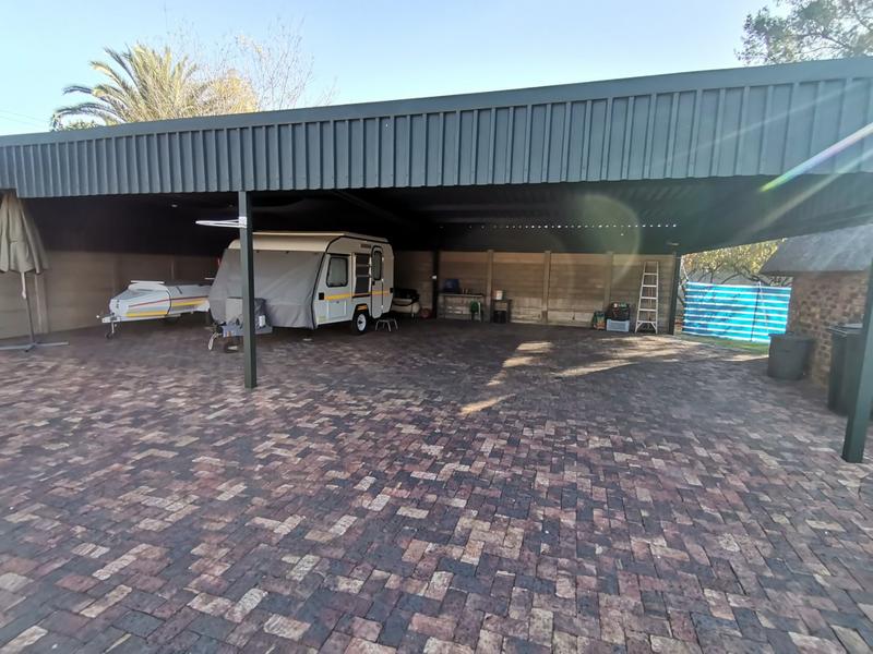 4 Bedroom Property for Sale in Vaalpark Free State